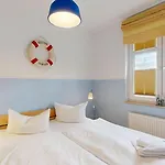 Apartment Residenz Prorer Wiek 08 *